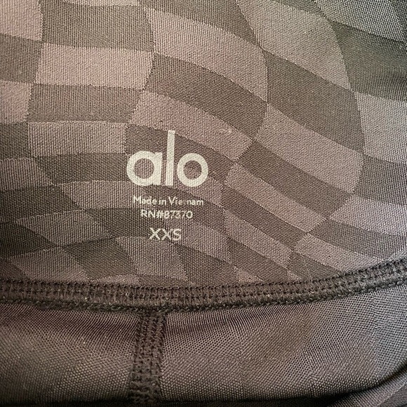 Alo yoga checkered legging - Picture 5 of 7
